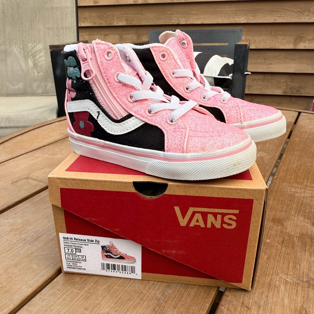 Vans Pink Sk8-Hi Toddler 7 Glitter Black Flower High-Tops with Side Zipper